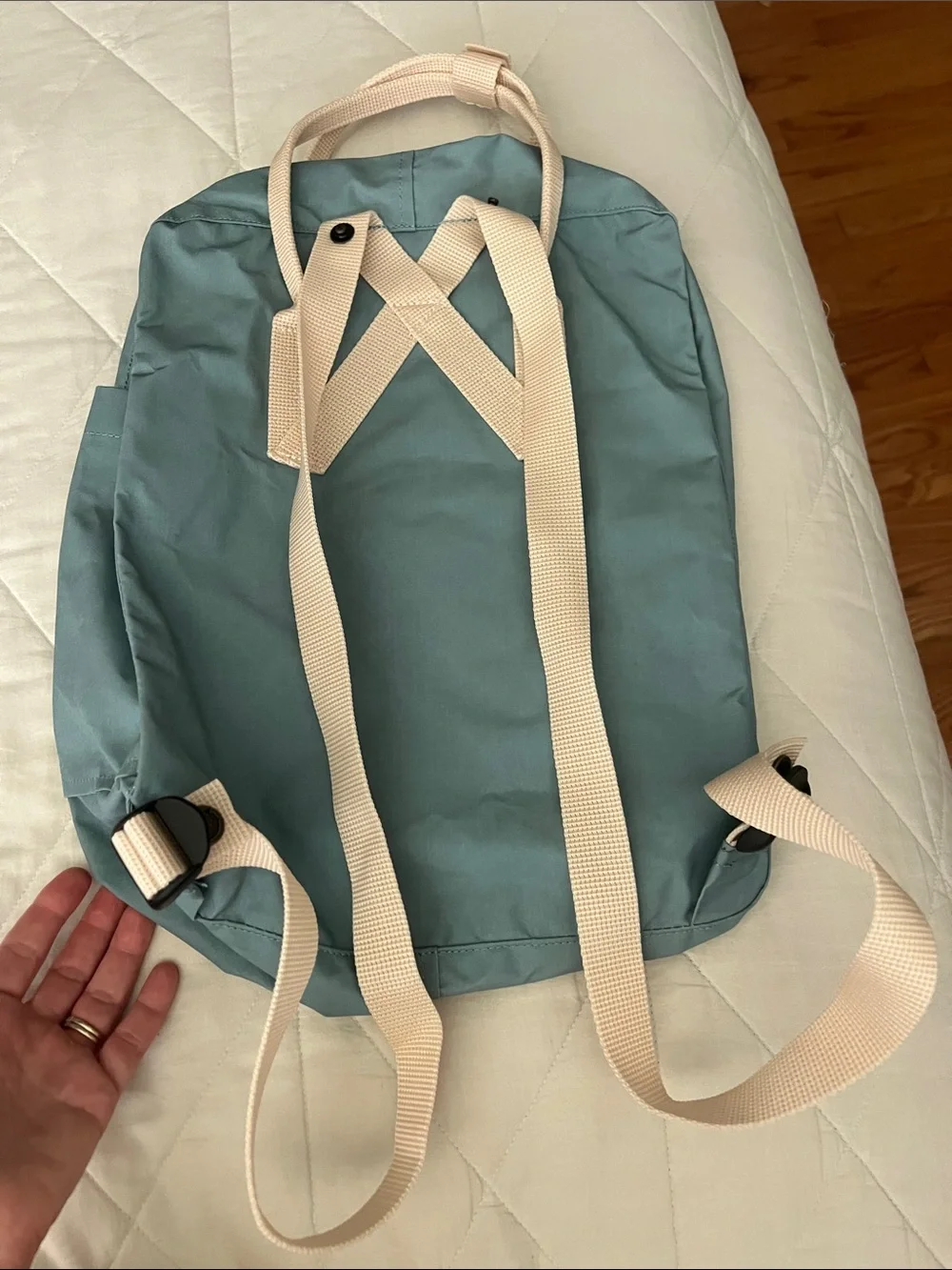 FJALLRAVEN KÅNKEN Water Resistant Backpack Sky Blue Light Oak